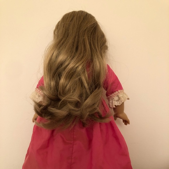 American Girl Doll Elizabeth - Picture 2 of 11